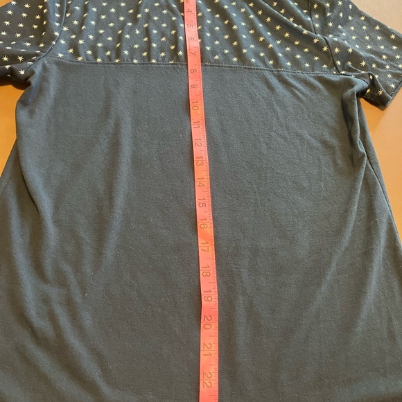 Wizarding World Harry Potter L Large Short Sleeve Shirt Gryffindor Hogwarts - Picture 10 of 14